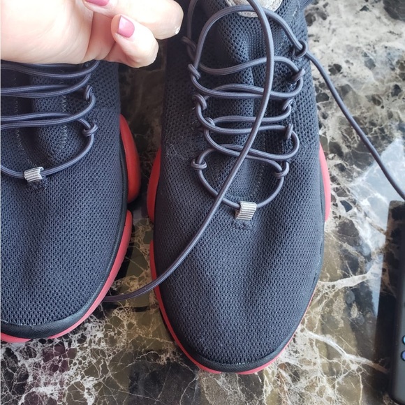 Moncler shoes - Picture 4 of 8